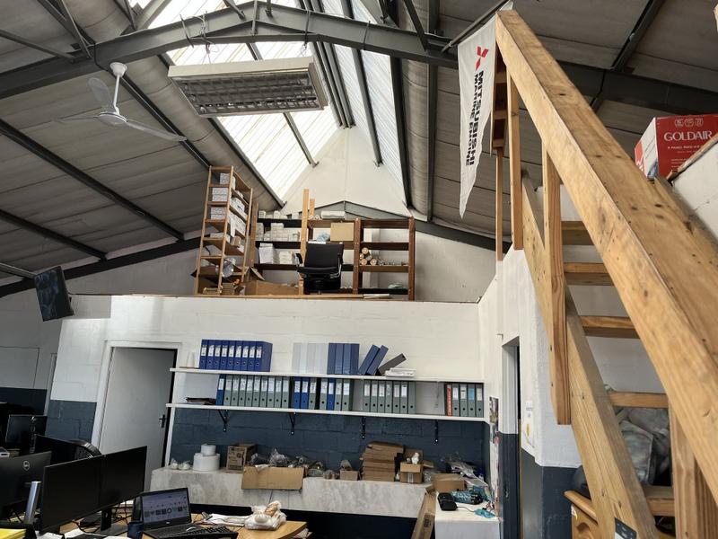 To Let Commercial Property for Rent in Montague Gardens Western Cape